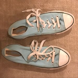 Turquoise converse